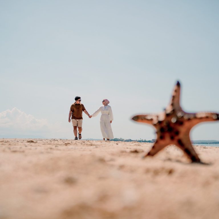 Trip Harian Pantai Pink